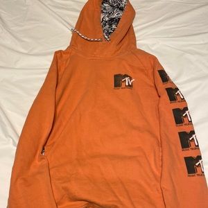 Vintage looking MTV X American Eagle hoodie